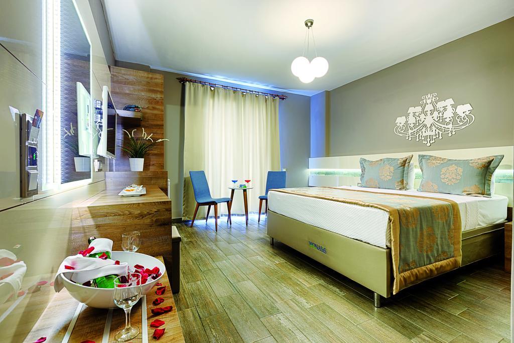Wonasis Resort & Aqua Hotel Kargipinari Værelse billede